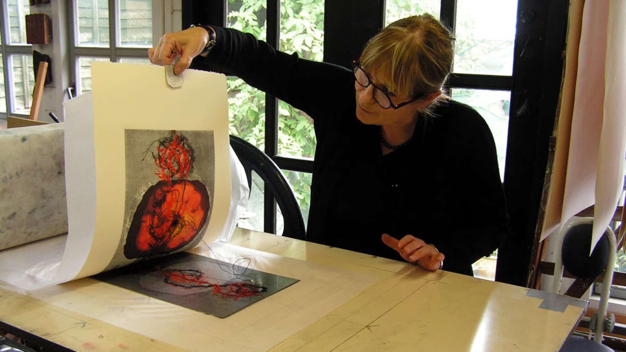 Susan Aldworth working in Oxley’s Bexhill studio on The Deep Sleep monoprints, 2016.